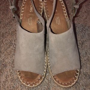 Women’s toms wedges